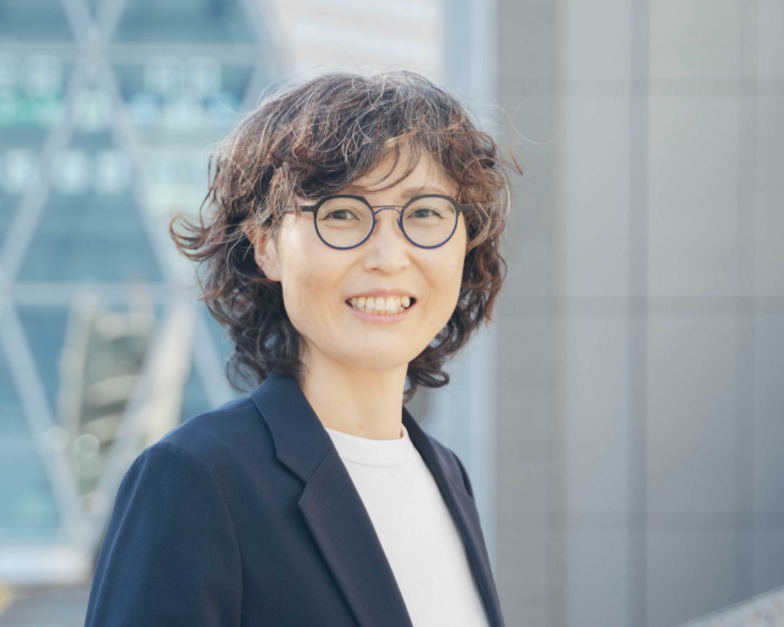 有識者インタビューVol.1 × 助産師cafe 落合陽子様